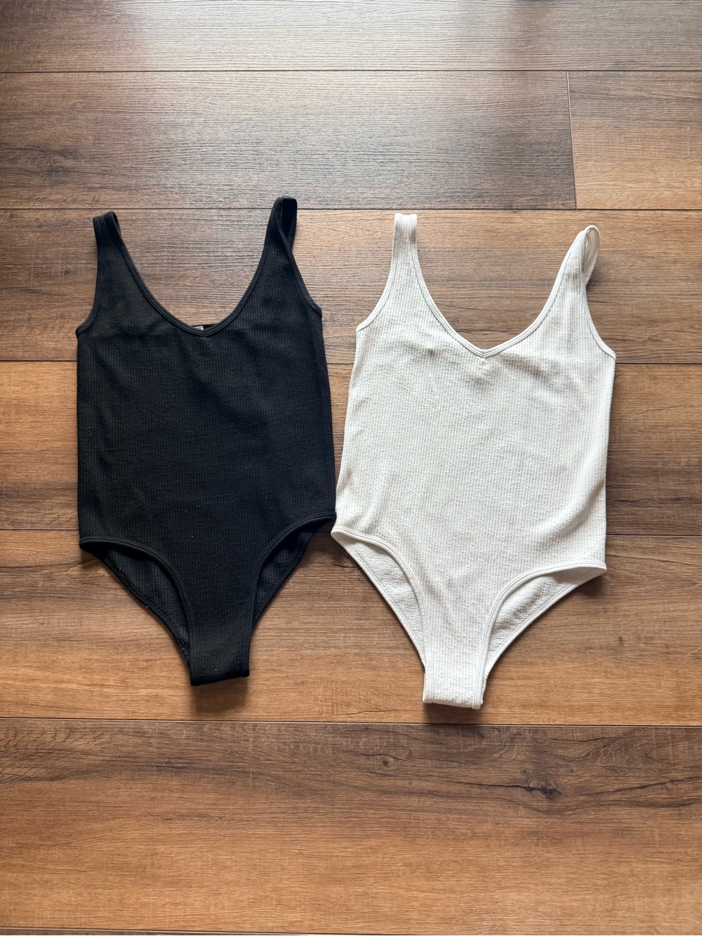 Set Of 2 Aura Ribbed Bodysuits - Black & White